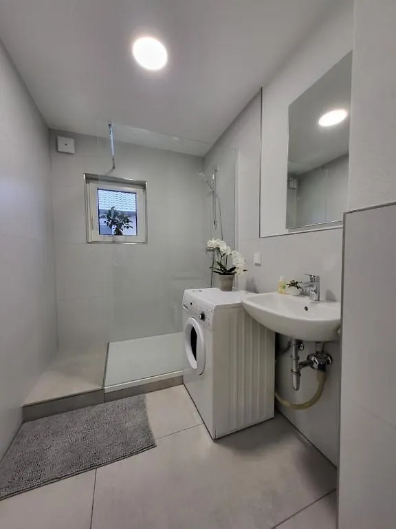 Wohlfuehlen In Schweinfurt Apartment Sennfeld